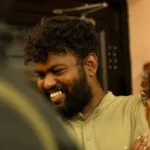 கவிஞன் மொழி (Kavingan Mozhi)